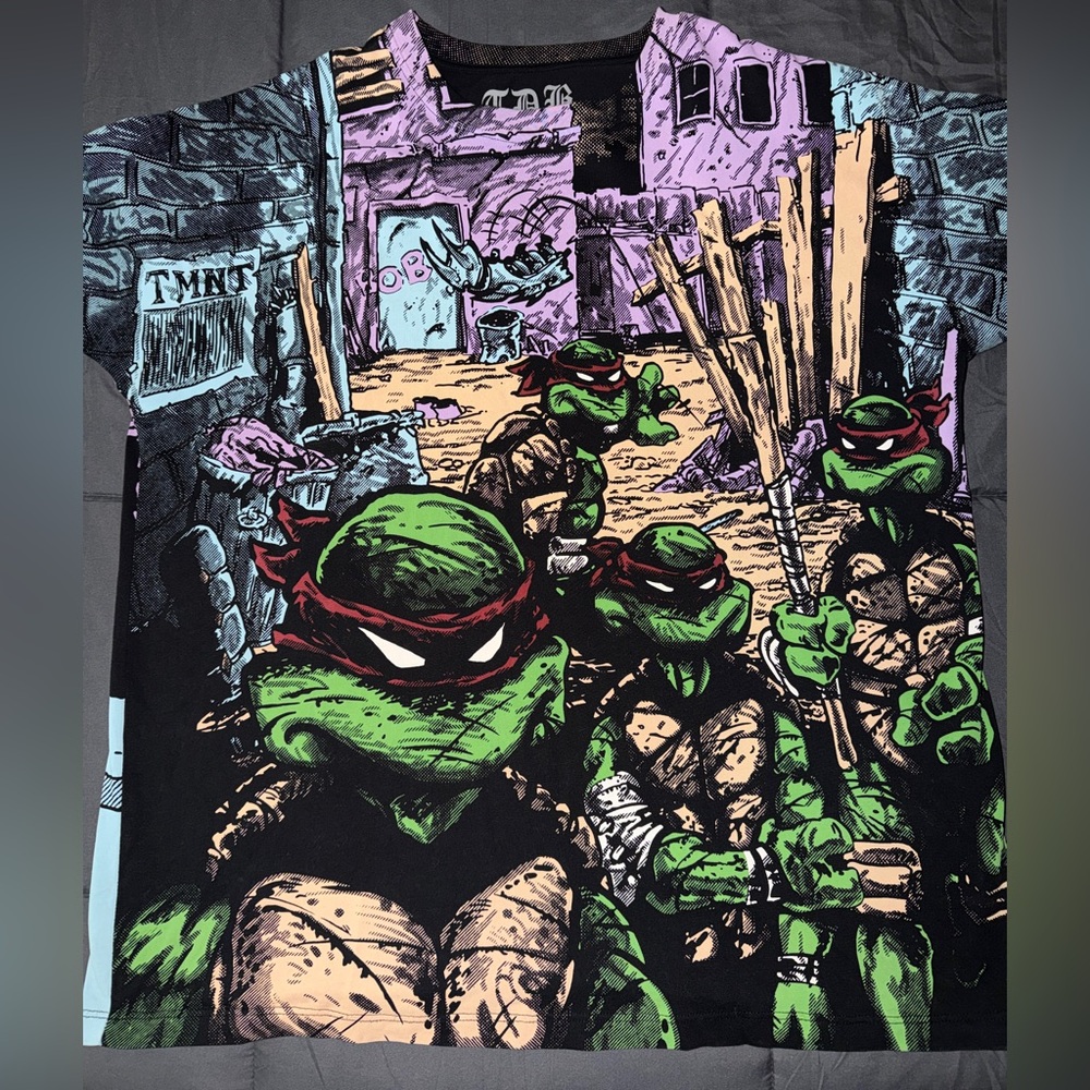 Like New Teenage Mutant Ninja Turtles All Over Print Sz:XXL